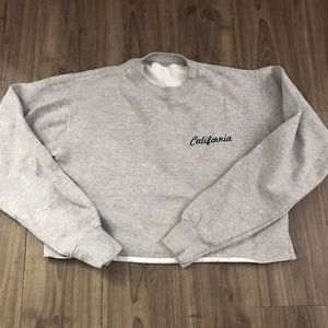BRANDY MELVILLE CROPPED SWEATSHIRT GREY CALIFORNIA